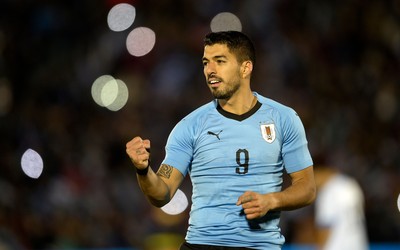 广发体育精华-伊萨克突破后挑射得分